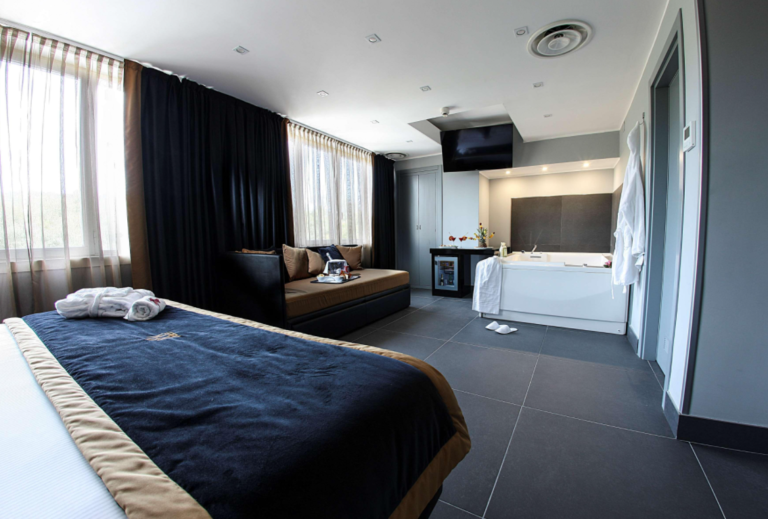 Best Western Plus Thunderbird Suites Scottsdale 768x519