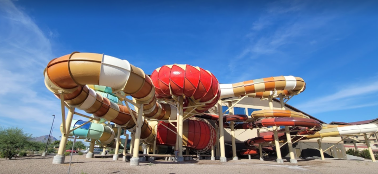 Great Wolf Lodge Water Park3 768x354
