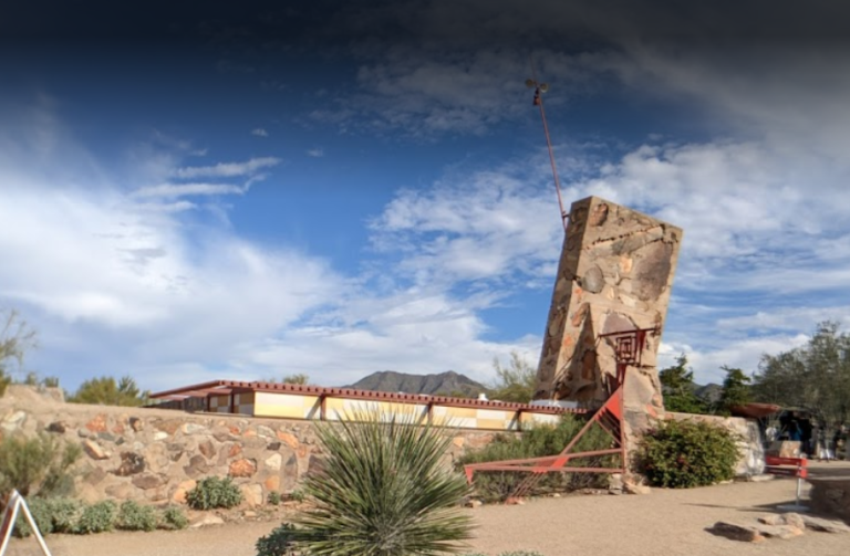 TaliesinWest2 1 768x503