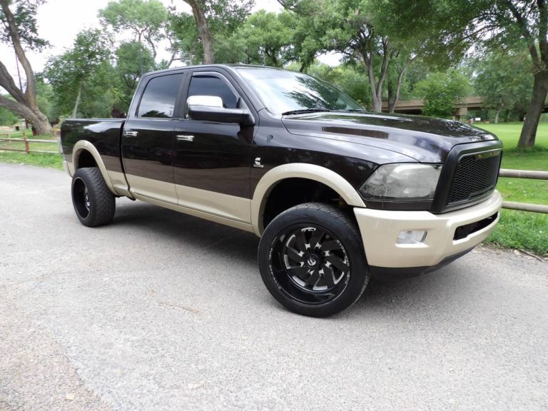 2011 DODGE RAM 3500 CREW CAB 4X4 Longhorn 6.7L Diesel Passenger Stance 768x576